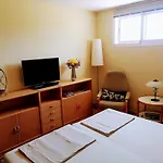 Roca - 1st Floor Apartment Estepona