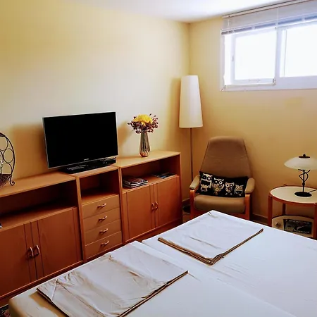 Roca - 1st Floor Apartament Estepona