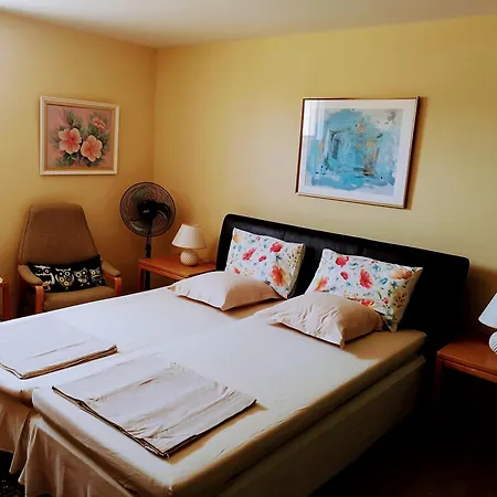 Roca - 1st Floor Apartment