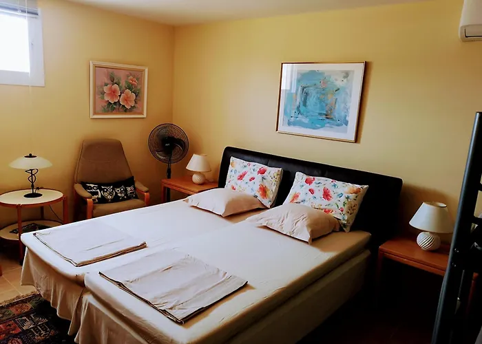 Roca - 1st Floor Apartment